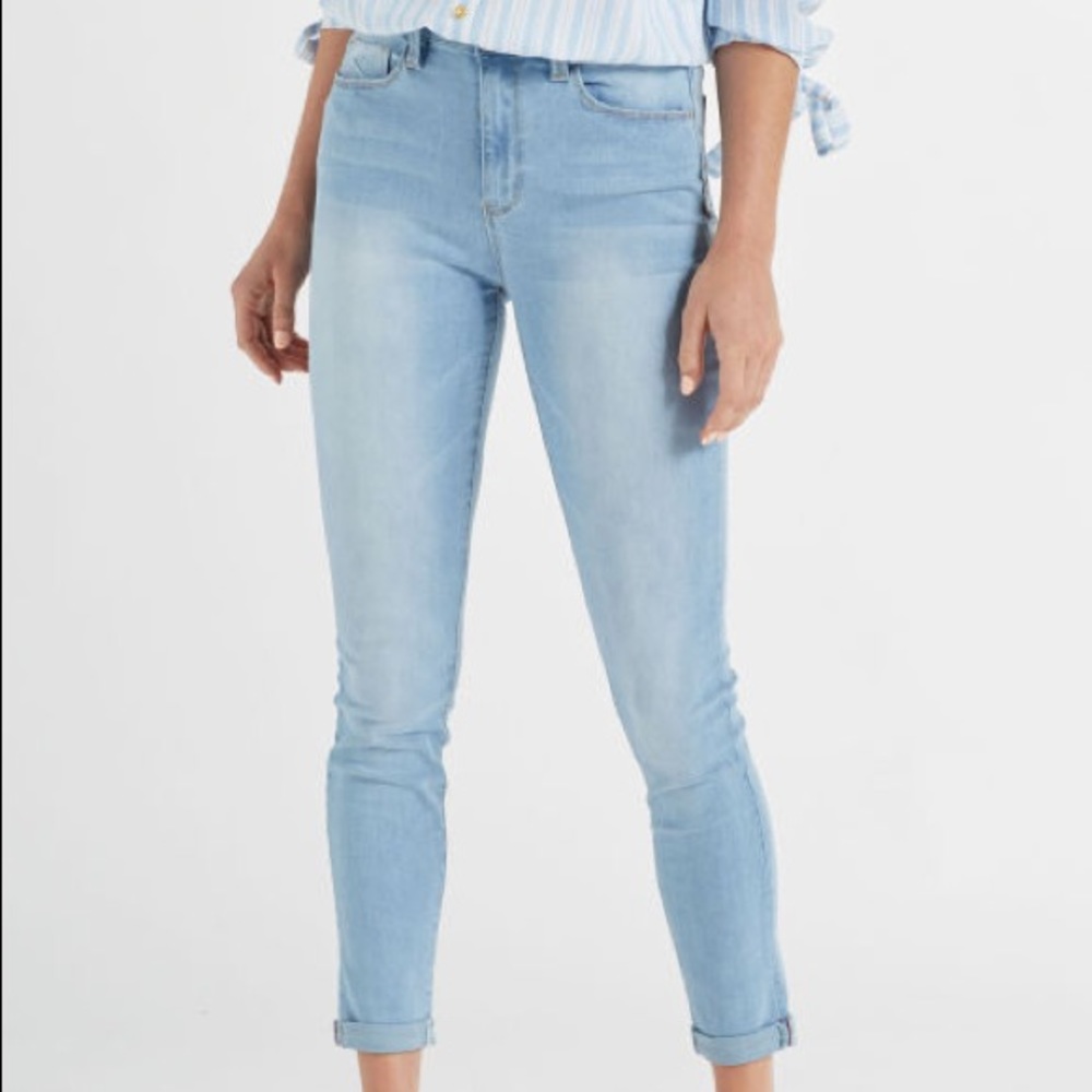 YMI Stretchy Ankle Jeans